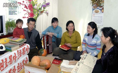 Women Enjoying Respect of Society--Kim Kyong Ae of Sonchon County Town